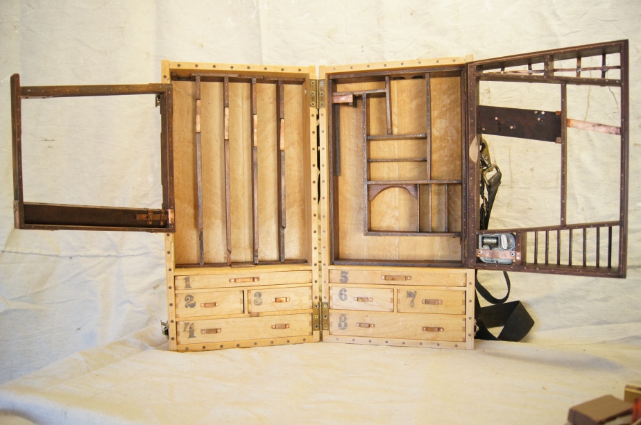 wooden toolbox | tonyfrentrop.com