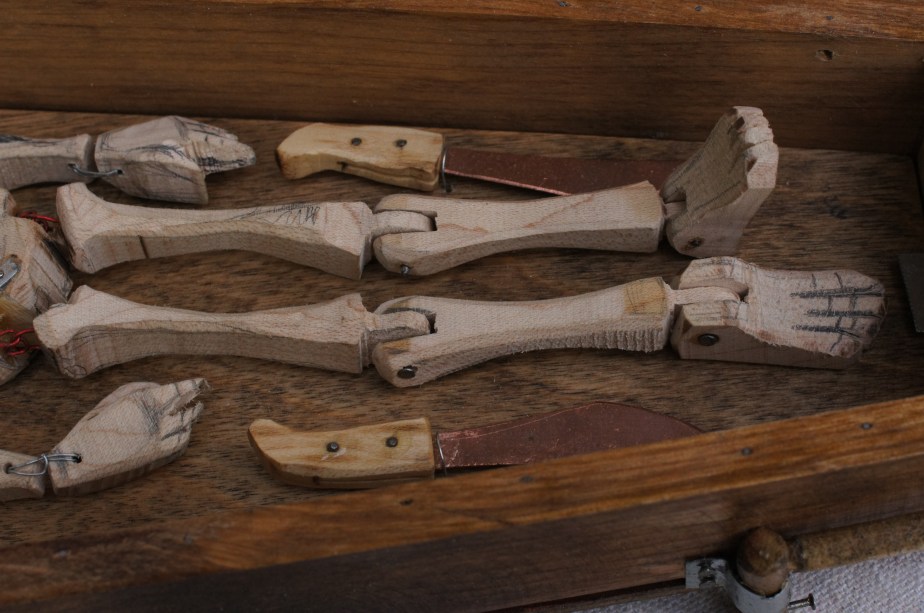 wooden skeleton | tonyfrentrop.com